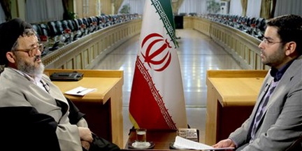 هاشمی رفسنجانی شدیدا خوش بین و عاطفی است / احمدی نژاد پرتلاش اما قانون گریز بود